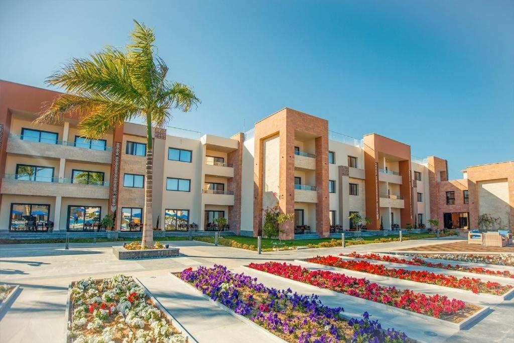 Helnan Hotel - Port Fouad 포트사이드 외부 사진